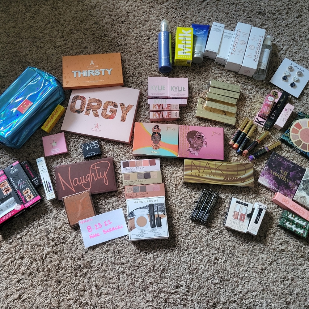Make an offer! FREEBIE added! Authentic high end eyeshadow palettes